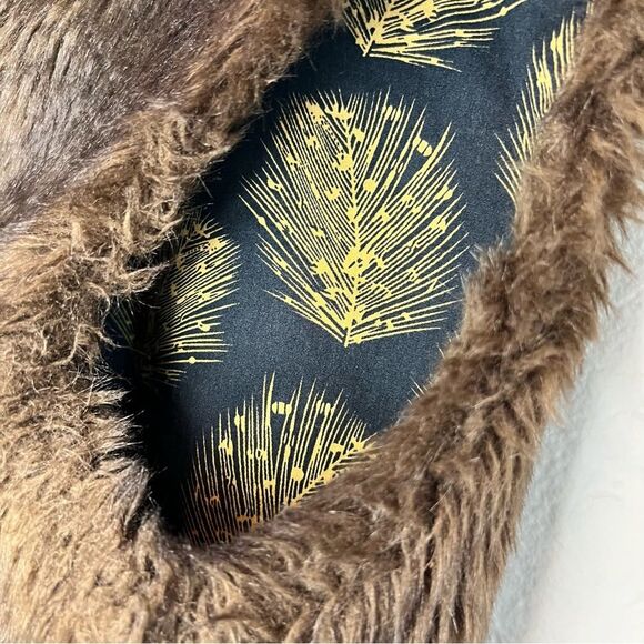 Sanctuary faux fur vest ⛄️ brown ⛄️ medium - Picture 4 of 8